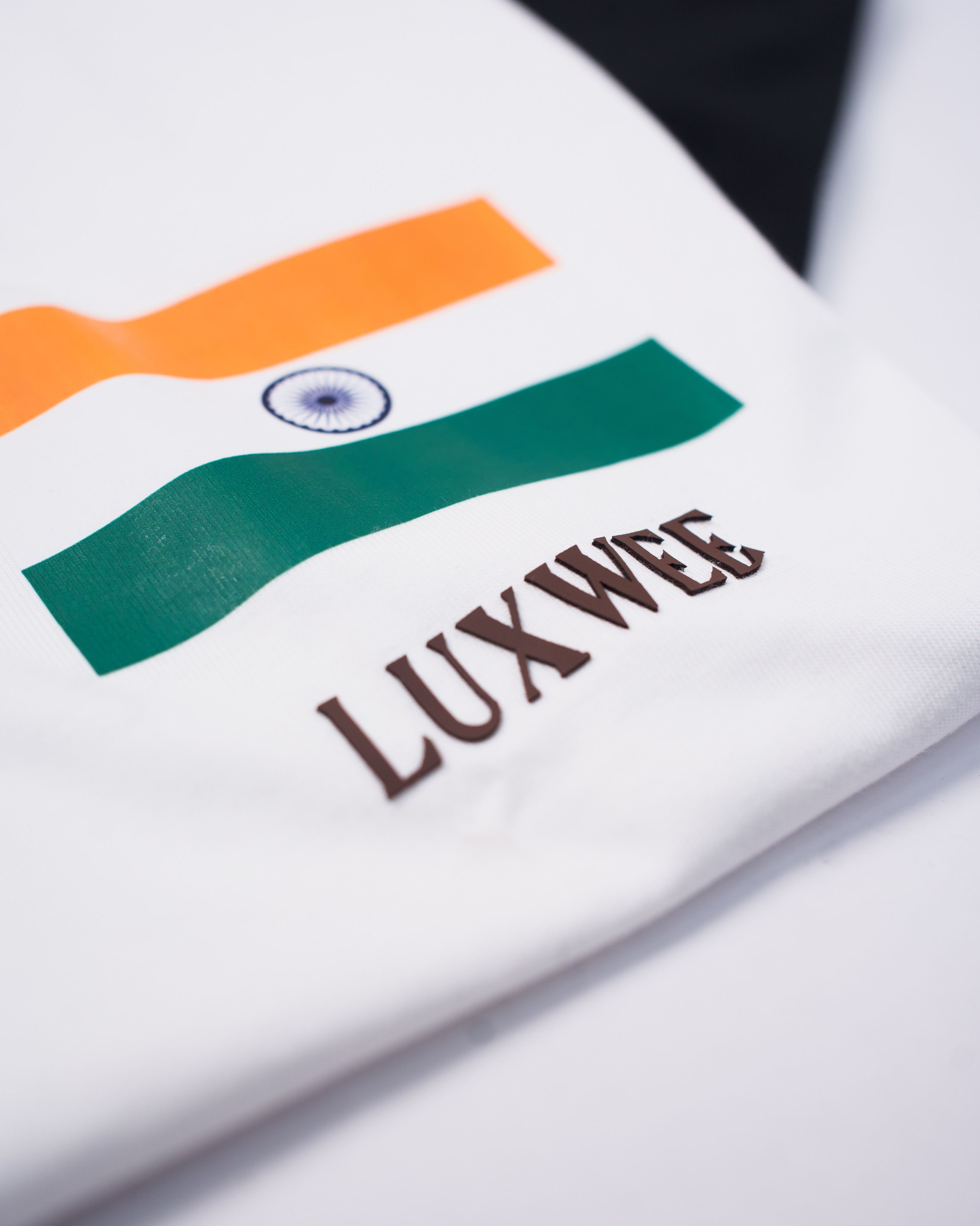Luxwee India