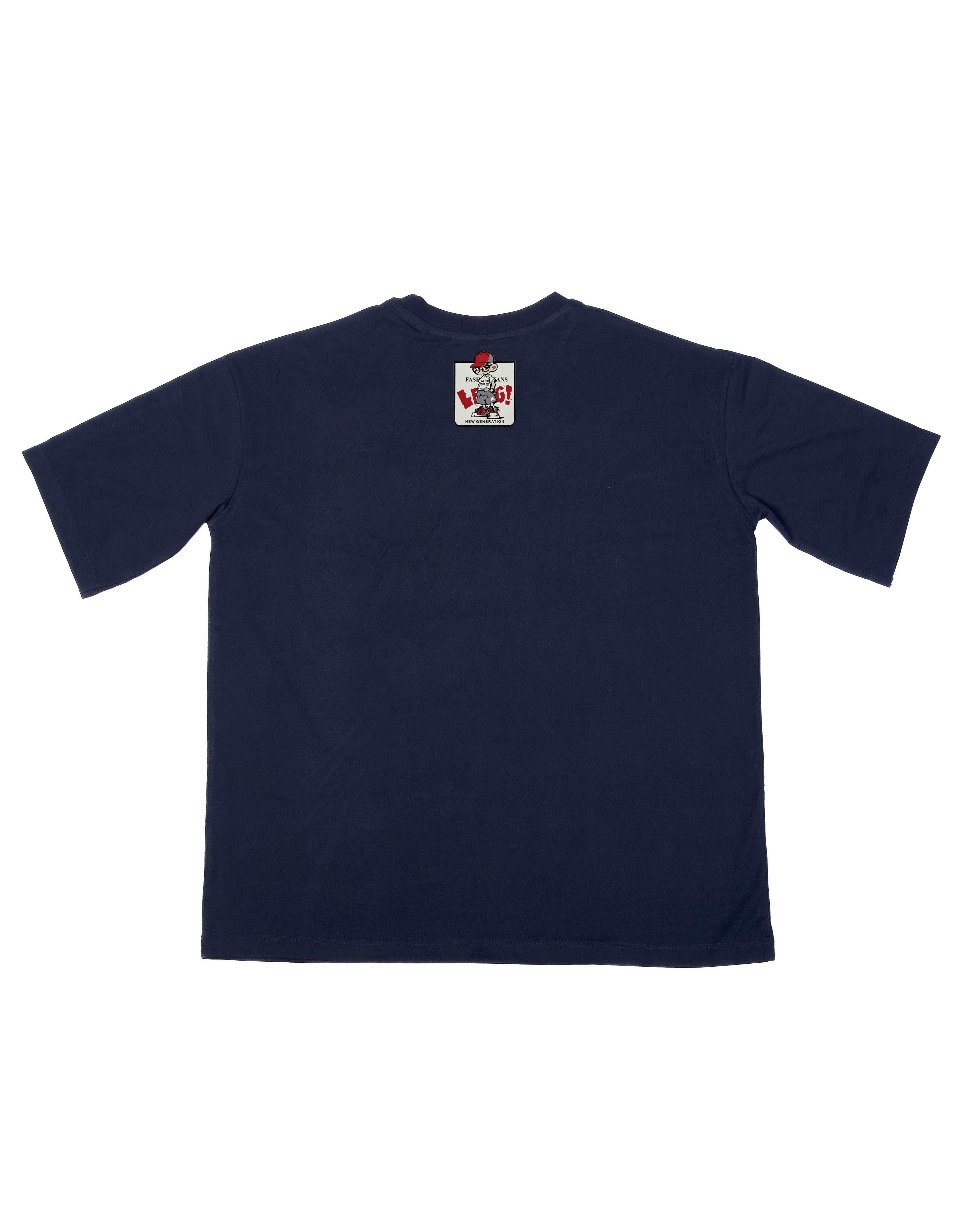 THINK OUTSIDE THE □ Oversized Tshirt